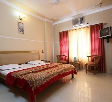 Hotel King Haridwār Δωμάτιο φωτογραφία